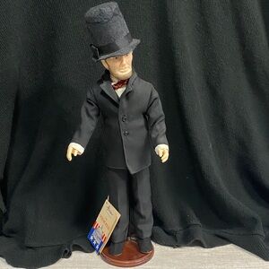 Effanbee #7902 Abraham Lincoln Doll With Tags